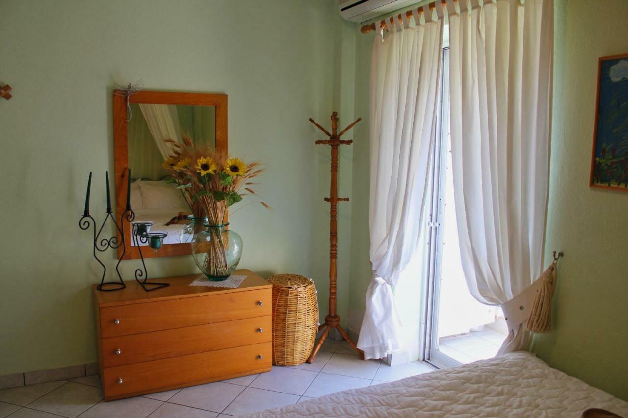 Fokais Beach Apartment Néa Fókaia 외부 사진